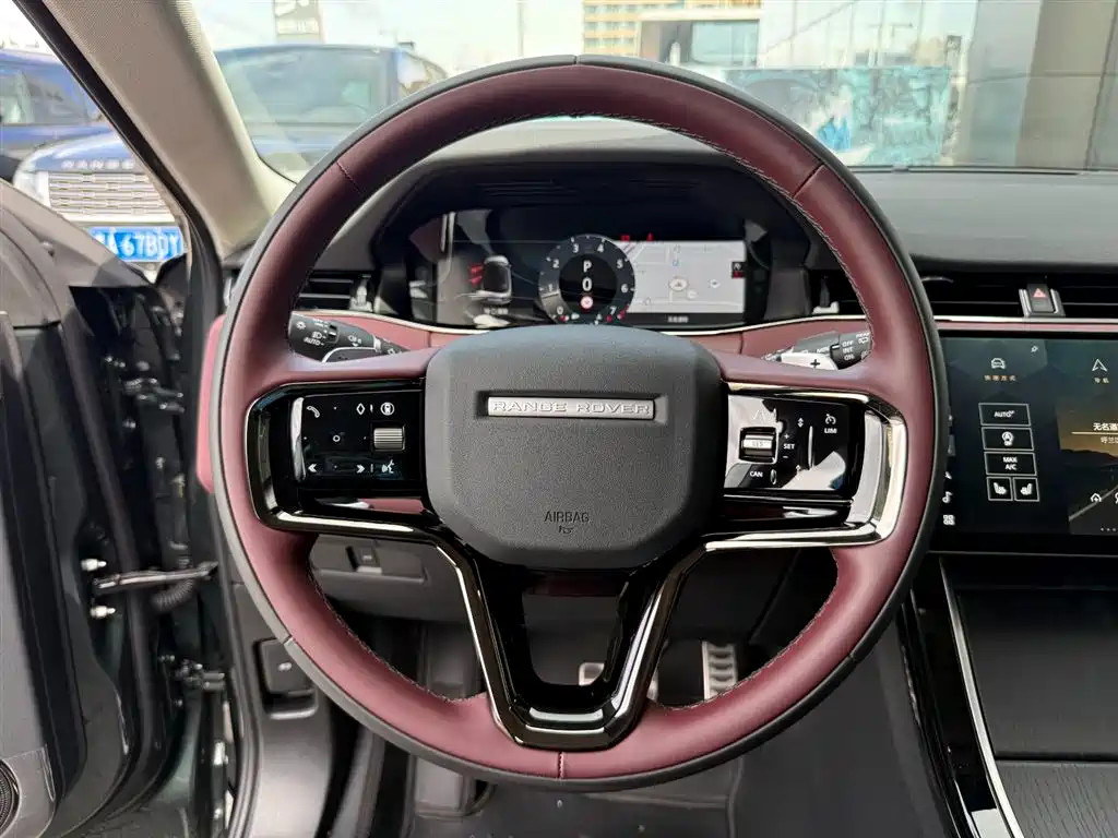 Land Rover Range Rover Evoque 2026 2026 Range Rover Evoque L SE