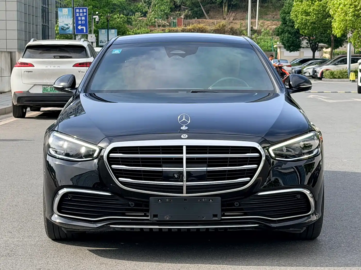 Mercedes-Benz S-Class 2023 Model S 400 L Luxury Edition фото 6