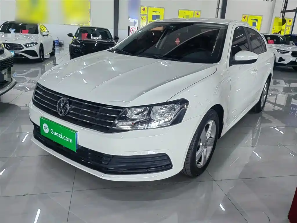 Volkswagen Lavida 2017 1.6L Automatic Trend Edition фото 2
