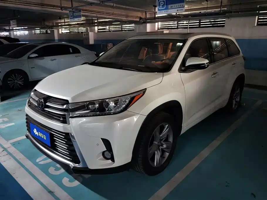 Toyota Highlander 2018 2.0T 4WD Premium 7-seater (China V)