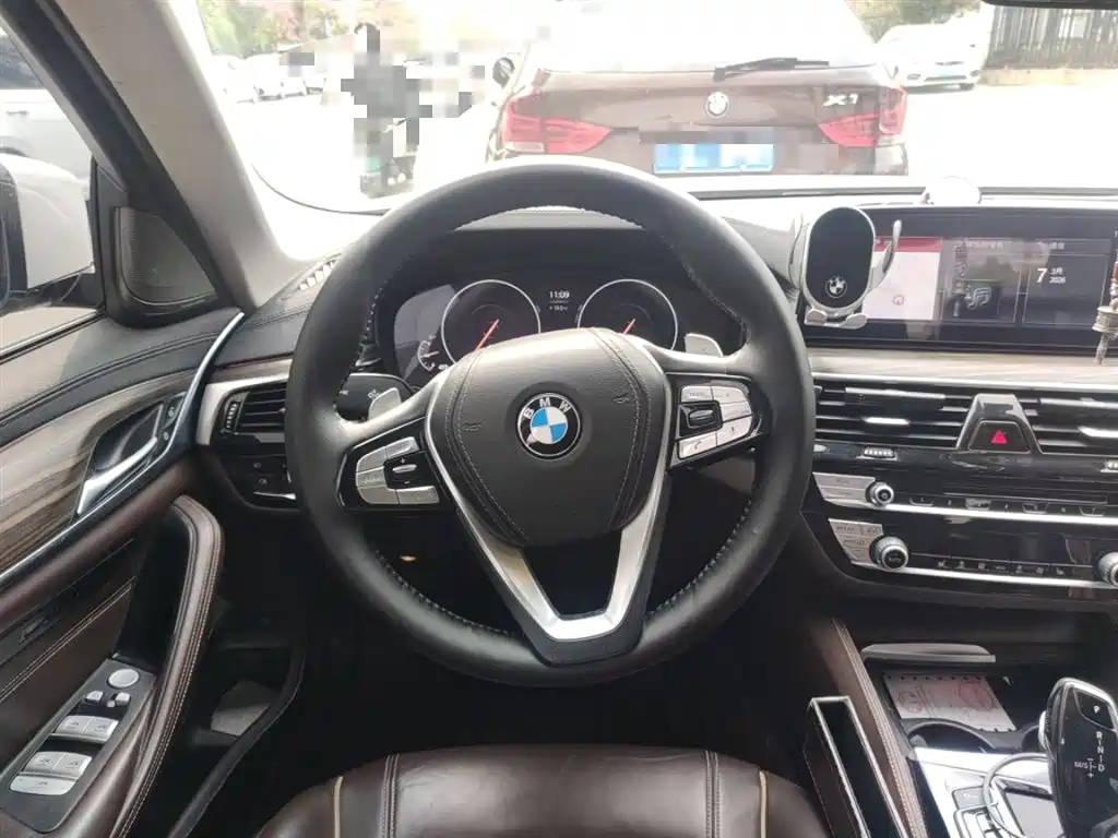 BMW 5 Series 2019 530Li Leading Luxury Package фото 3