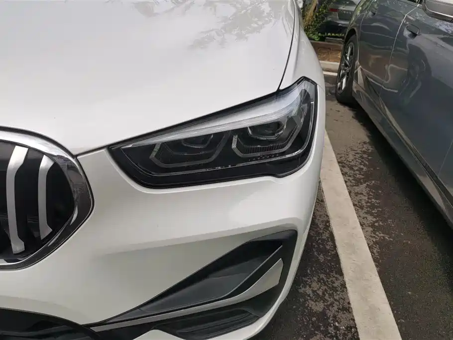 BMW X1 2021 Facelift sDrive25Li Leading фото 5