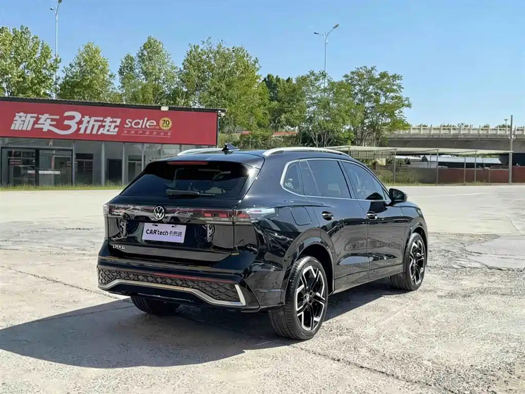 Volkswagen Tiguan L 2024 PRO 330TSI FWD R-Line Intelligent Premium Edition фото 4