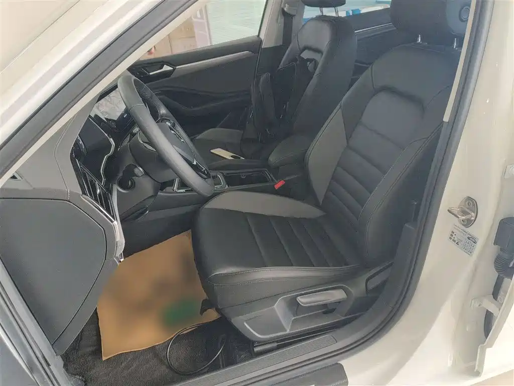 Volkswagen Sagitar 2022 280TSI DSG Soaring Edition фото 15