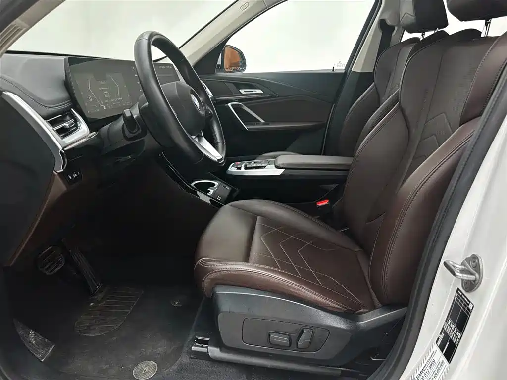 BMW X1 2023 sDrive20Li X Design Package фото 19