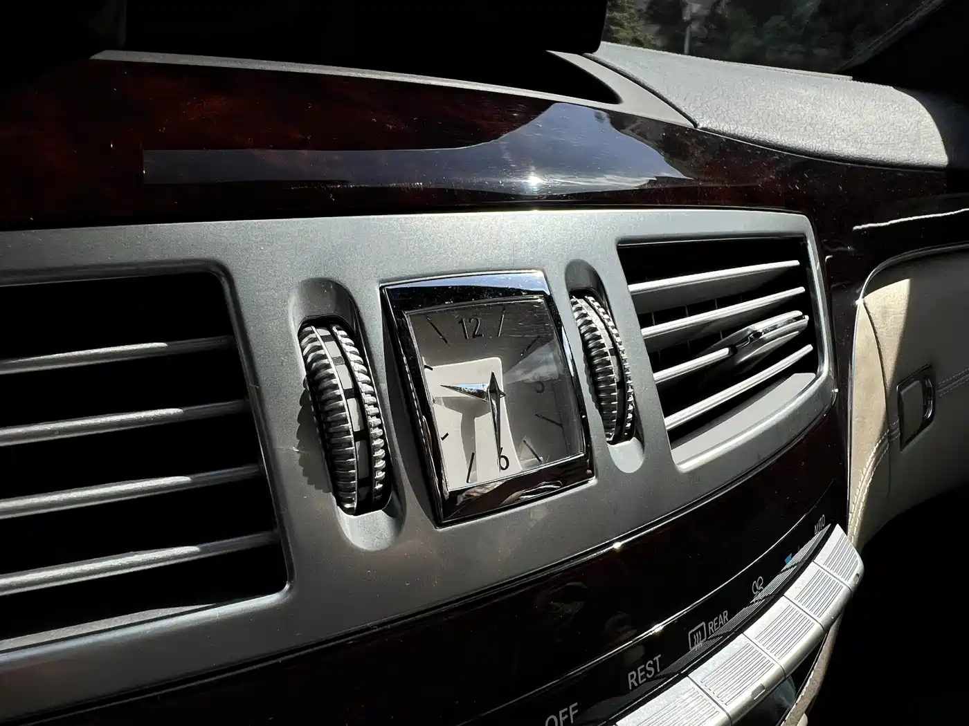 Mercedes-Benz S-Class фото 11