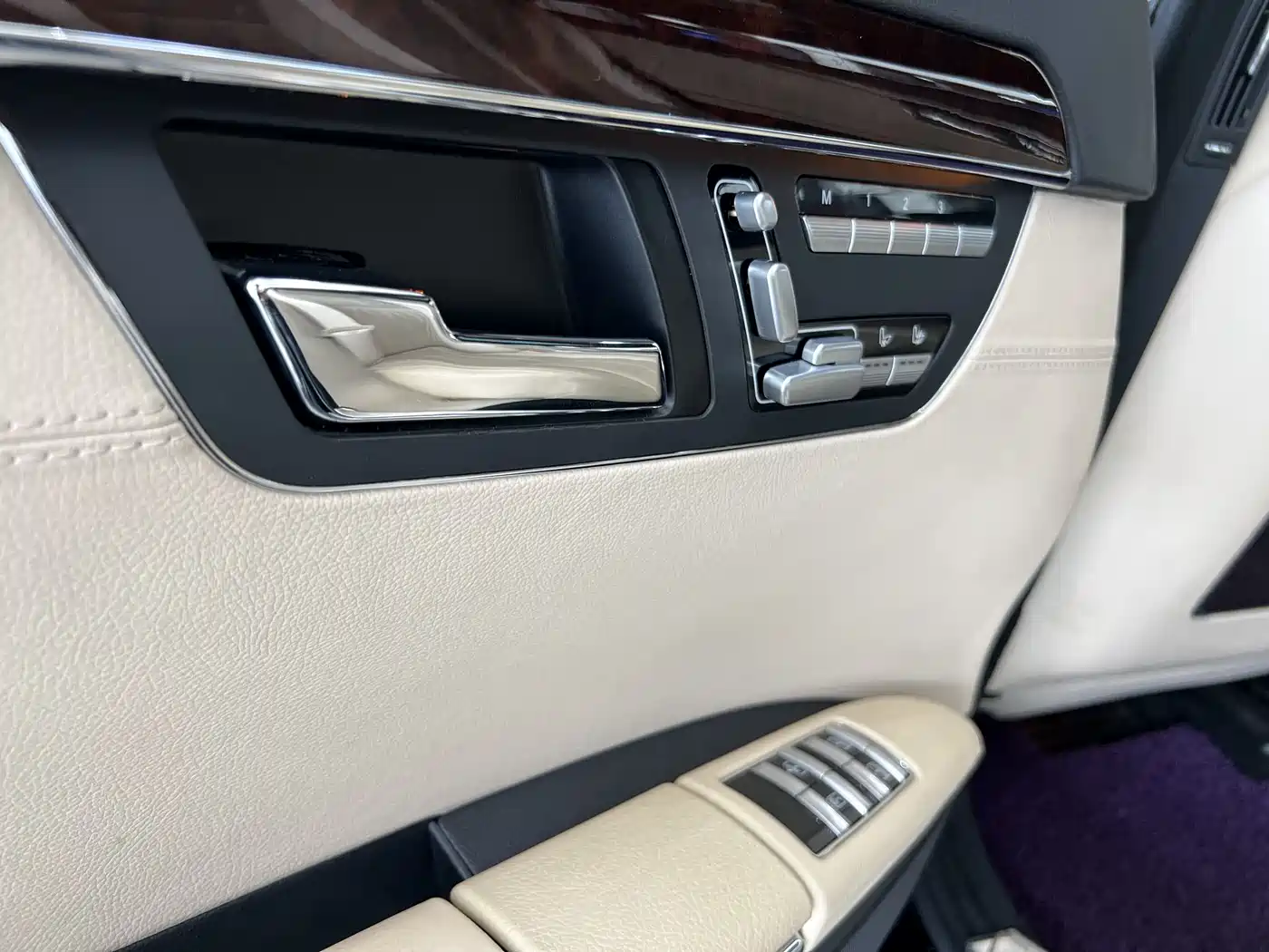 Mercedes-Benz S-Class фото 47
