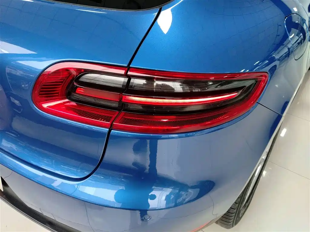 Porsche Macan 2017 Macan 2.0T фото 24