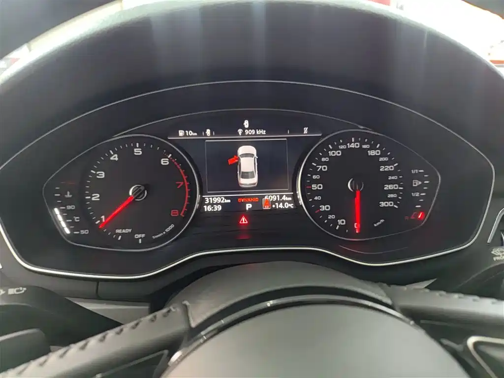 Audi A4L 2019 40 TFSI Progressive (China VI) фото 12
