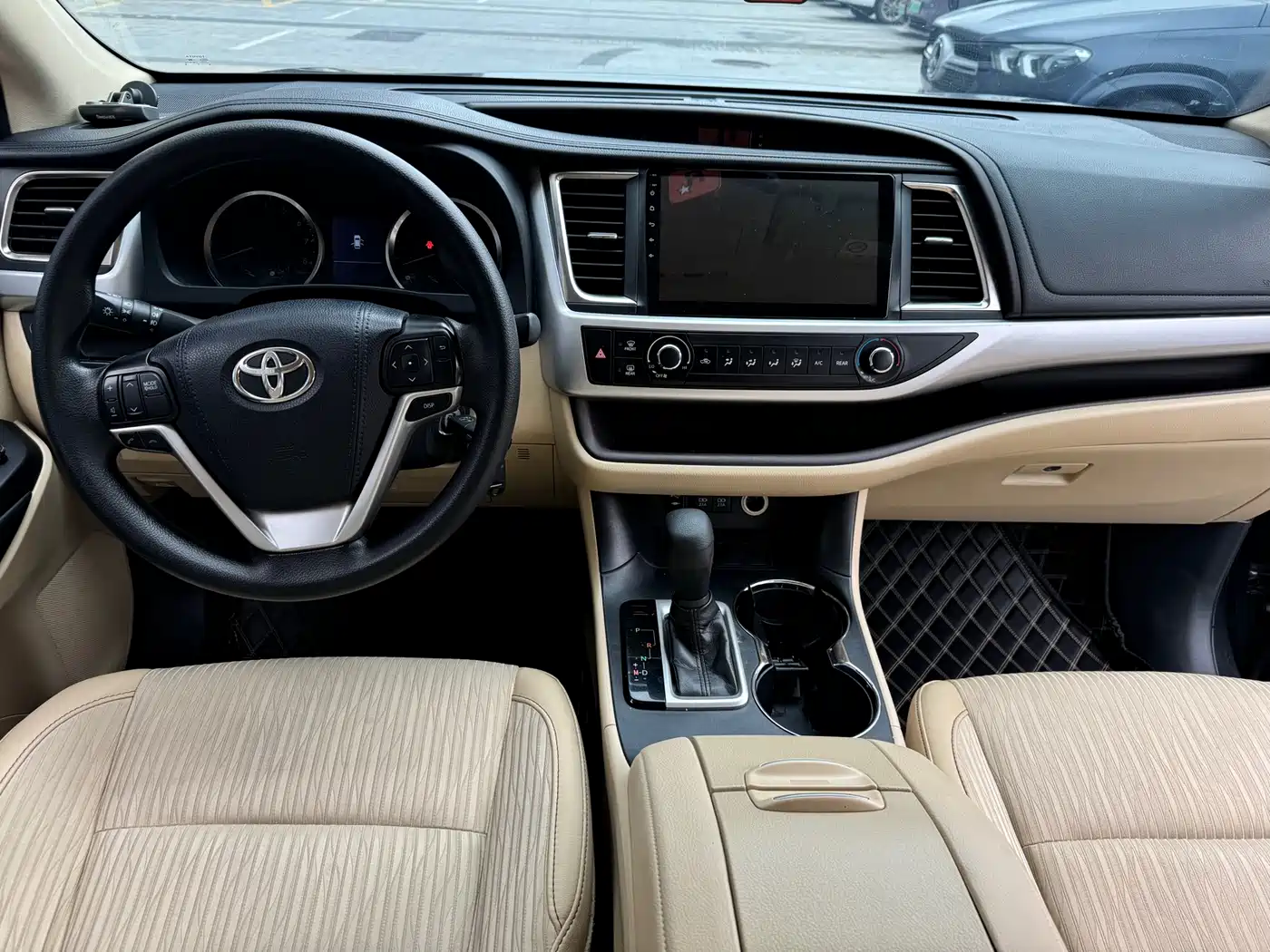 Toyota Highlander 2018 2.0T 2WD Elite 7-Seater China VI фото 8