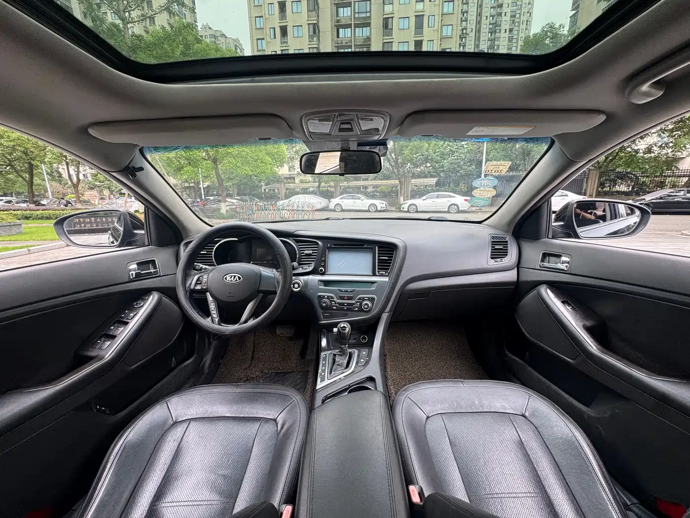 Kia K5 2011 2.0L Automatic DLX фото 18