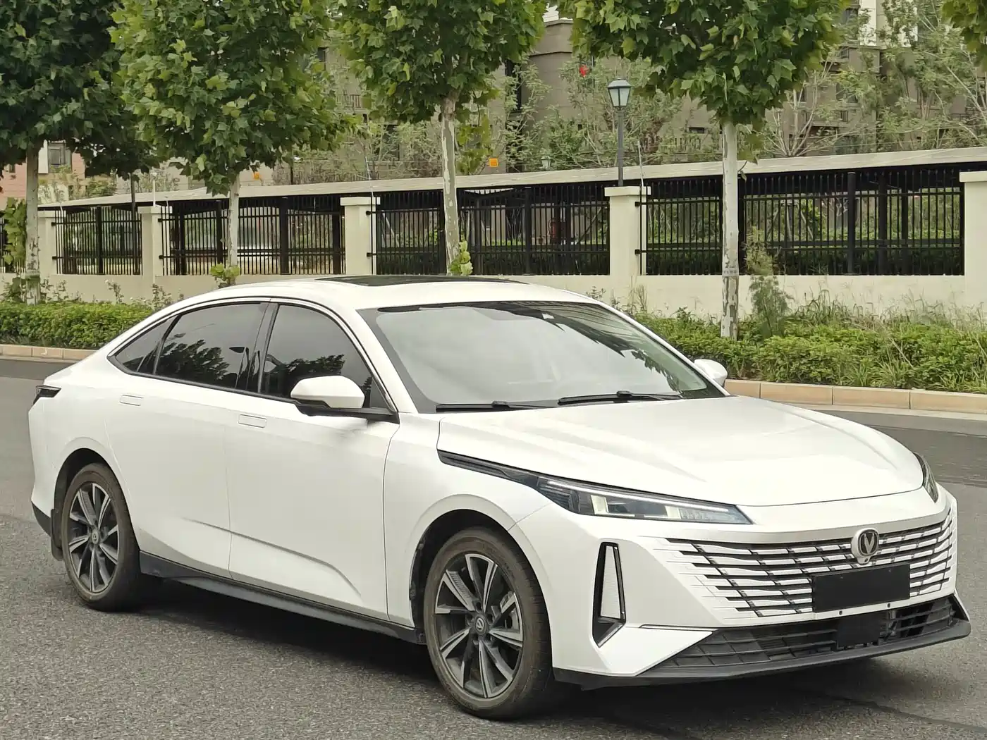 Changan Eado 2025 2024 Model 1.5T GDI Auto Premium Type