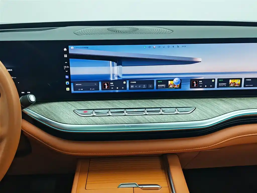 Wey Lanshan 2023 AWD Ultra Long Range Edition фото 12