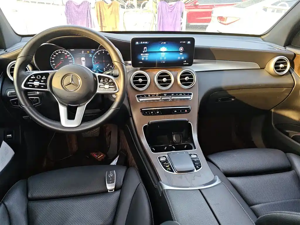 Mercedes-Benz GLC 2020 Facelift GLC 300 L 4MATIC Dynamic фото 7
