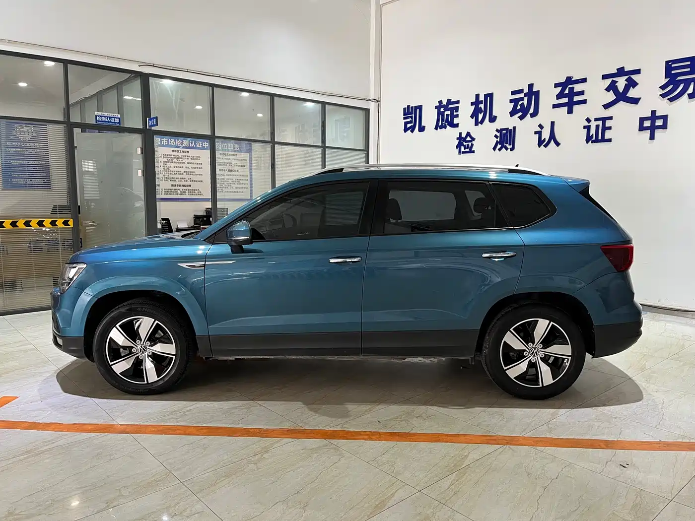 Volkswagen Tharu 2022 280TSI 2WD Comfort фото 7
