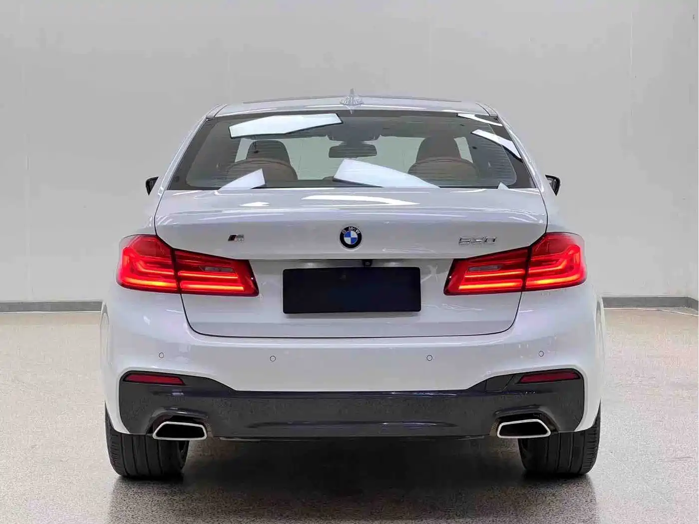 BMW 5 Series 2020 530Li Leading M Sport Package фото 6
