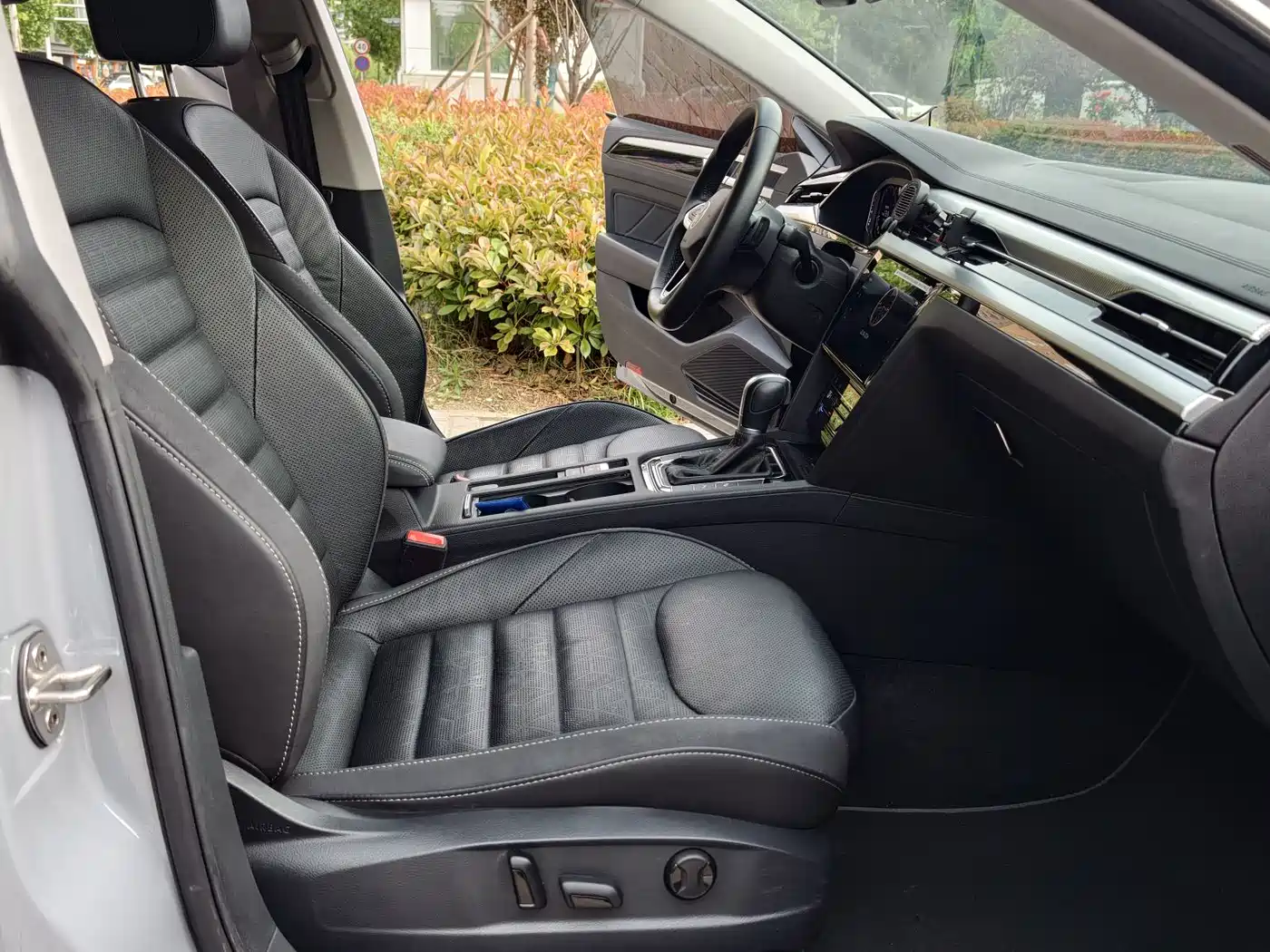 VOLKSWAGEN FAW-CC