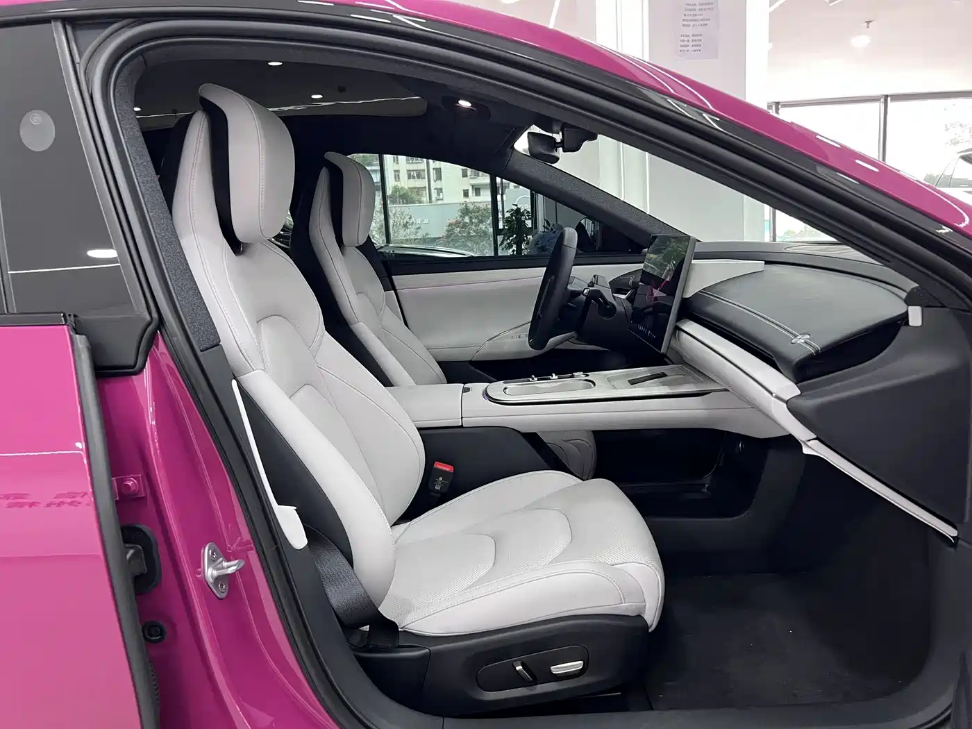 XIAOMI CAR XIAOMI SU7