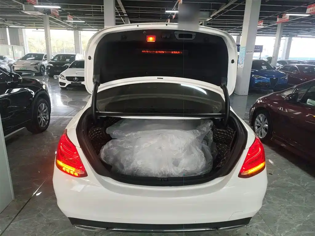 Mercedes-Benz C-Class 2017 Facelift C 200 L фото 9