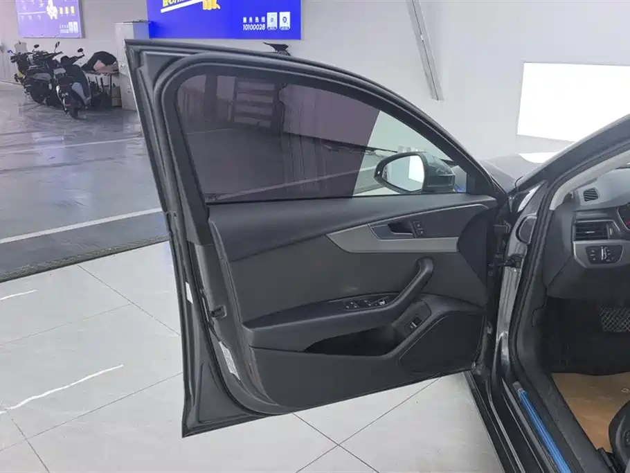 Audi A4L 2019 40 TFSI Progressive (China VI) фото 7