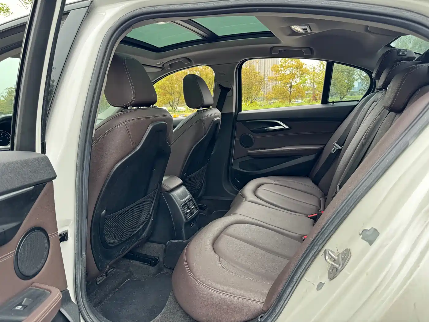 BMW 1 Series 2019 120i M Sport Package фото 14