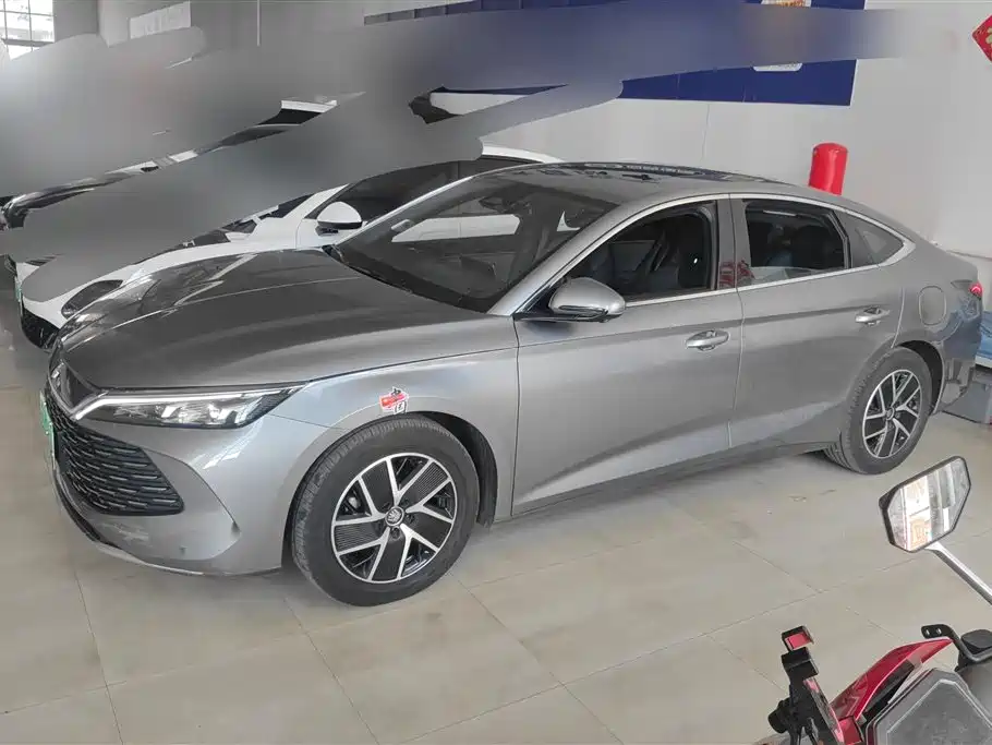 BYD Qin L 2024 DM-i 120KM Superior Edition
