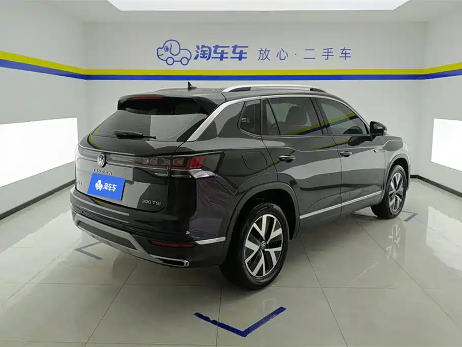 Volkswagen Tayron 2024 300TSI 2WD Luxury Plus Advanced фото 3