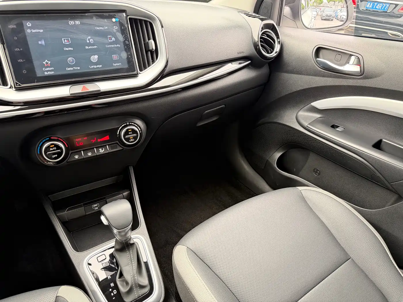 Kia KX1 2021 1.4L CVT Sunroof Version фото 8