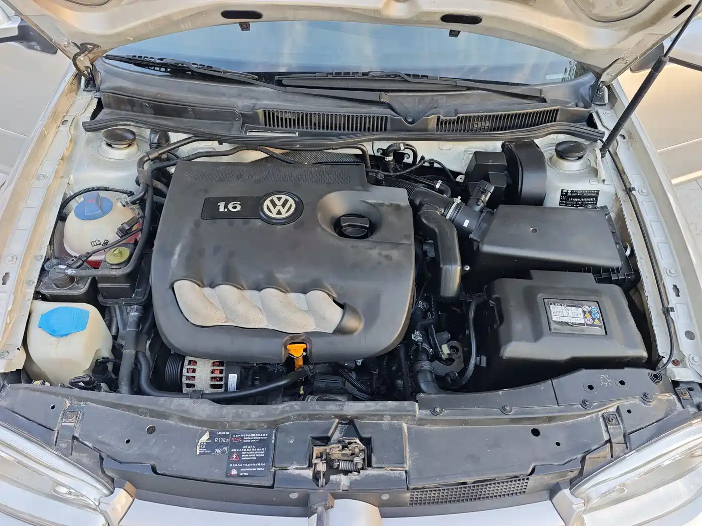 Volkswagen Golf 2004 Model 1.6 Manual Comfort фото 19