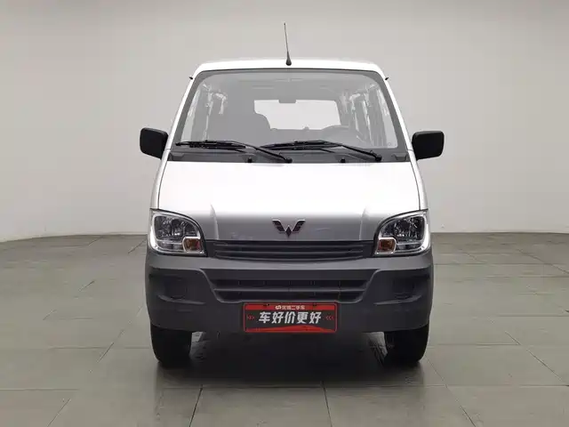 Wuling Motors Wuling Zhiguang 2023 1.5L Utility 5/7-seater — фото 3