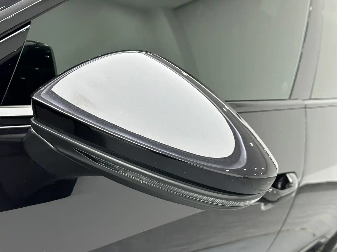 Audi A7L 2022 45 TFSI quattro S-line Wind Rider фото 21