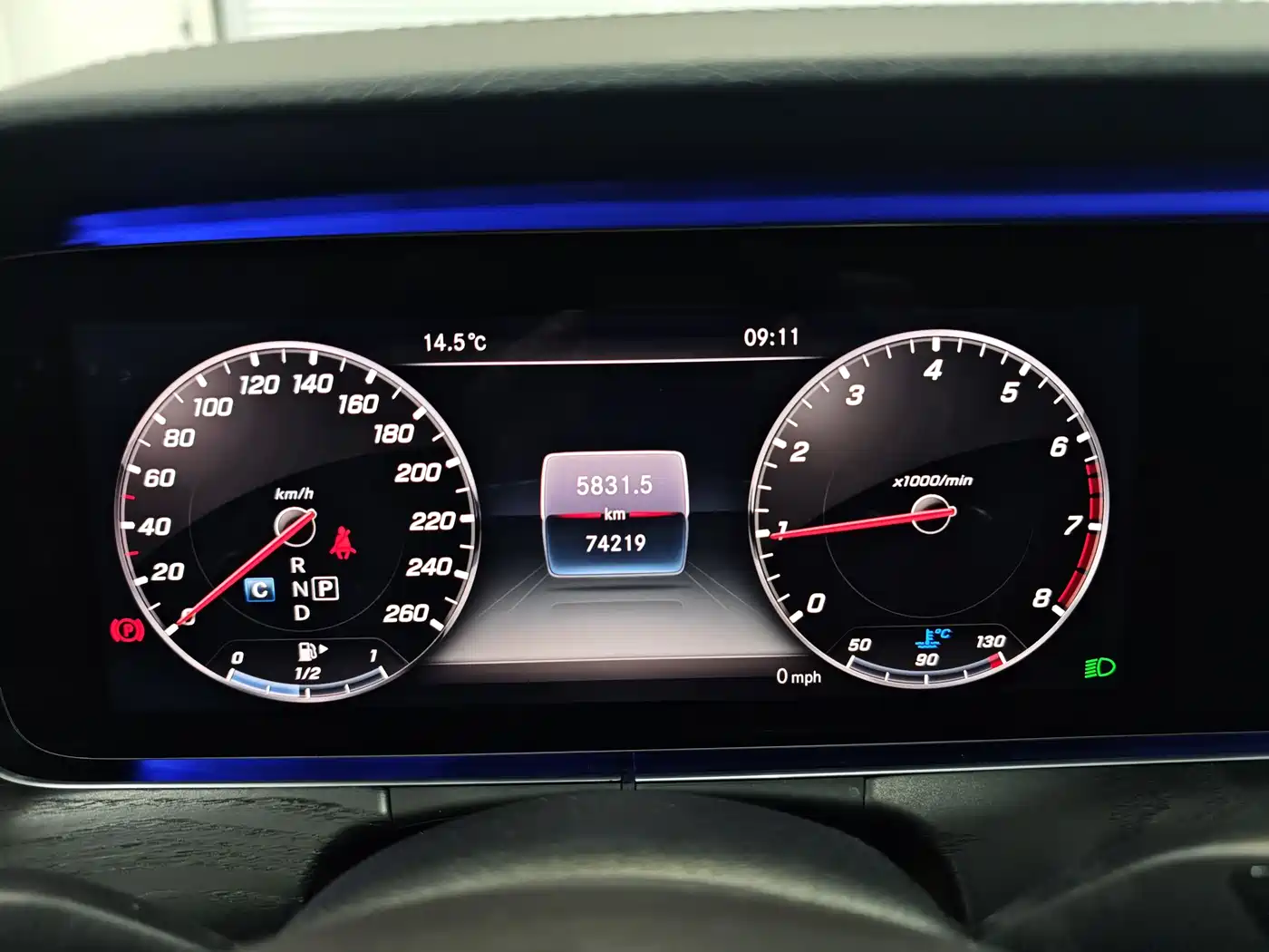 Mercedes-Benz E-Class 2018 Facelift E 200 L Sport фото 9