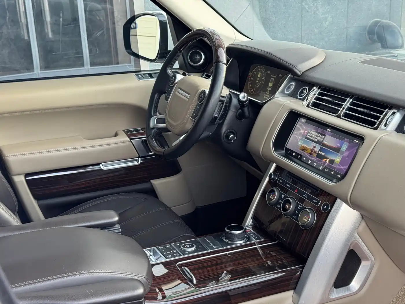Land Rover Range Rover 2017 3.0 SC V6 Vogue фото 16