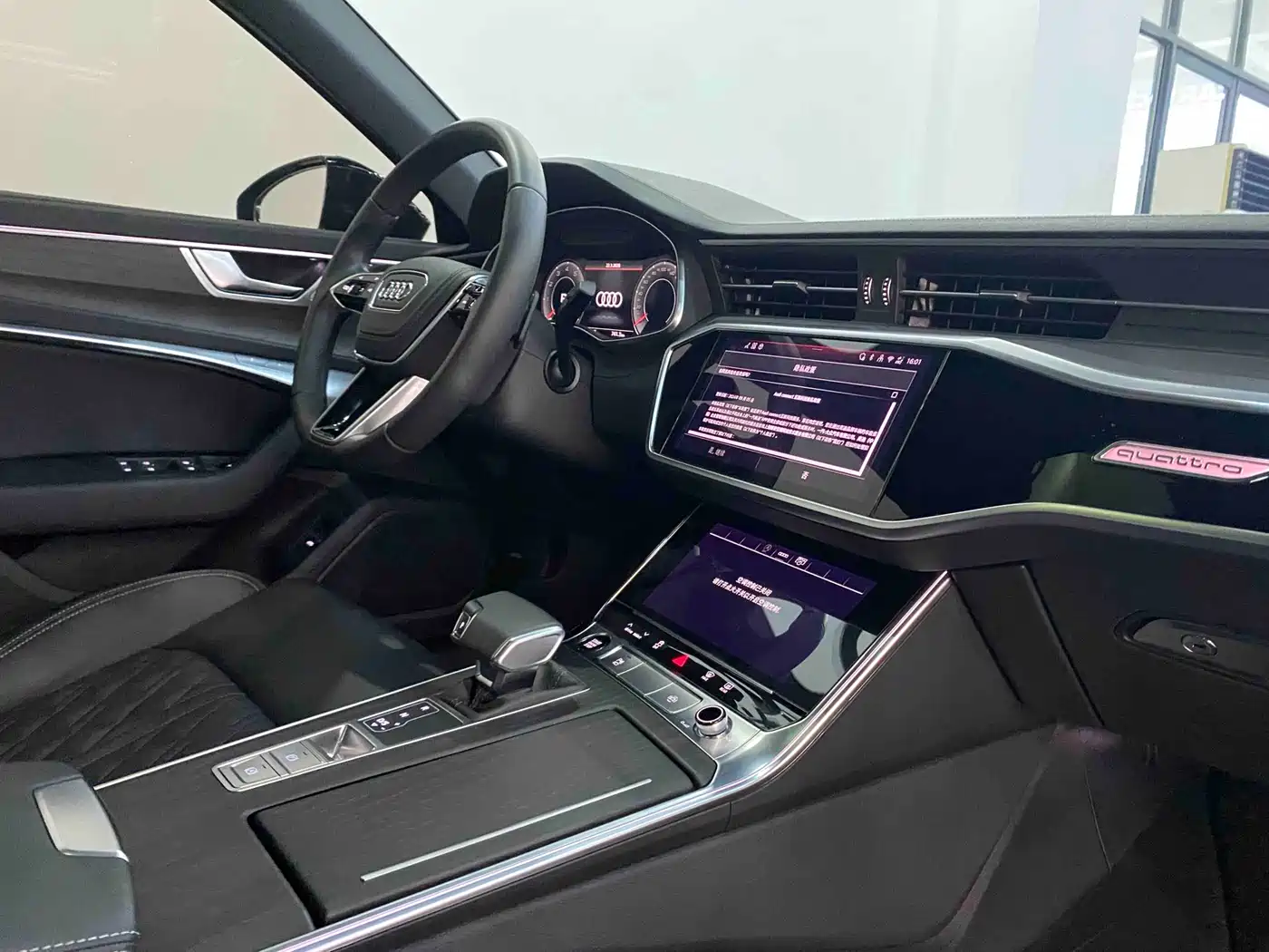 Audi A6L 2025 45 TFSI quattro Premium Sport фото 31