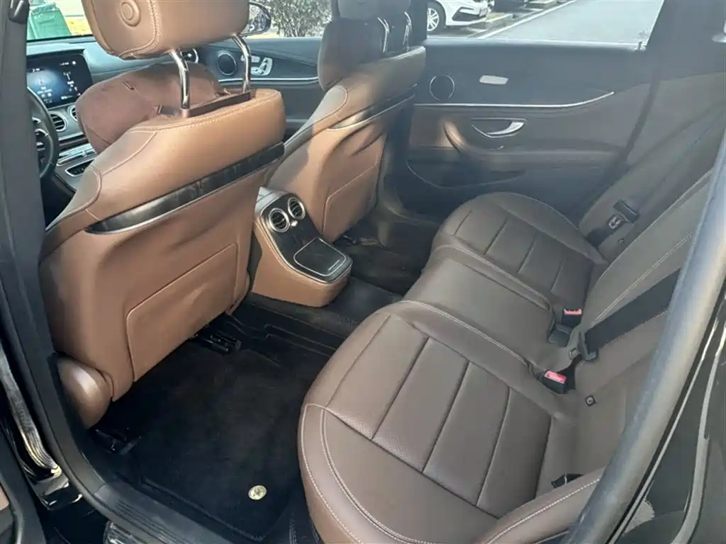 Mercedes-Benz E-Class 2023 Facelift E 300 L Sport Fashion фото 22
