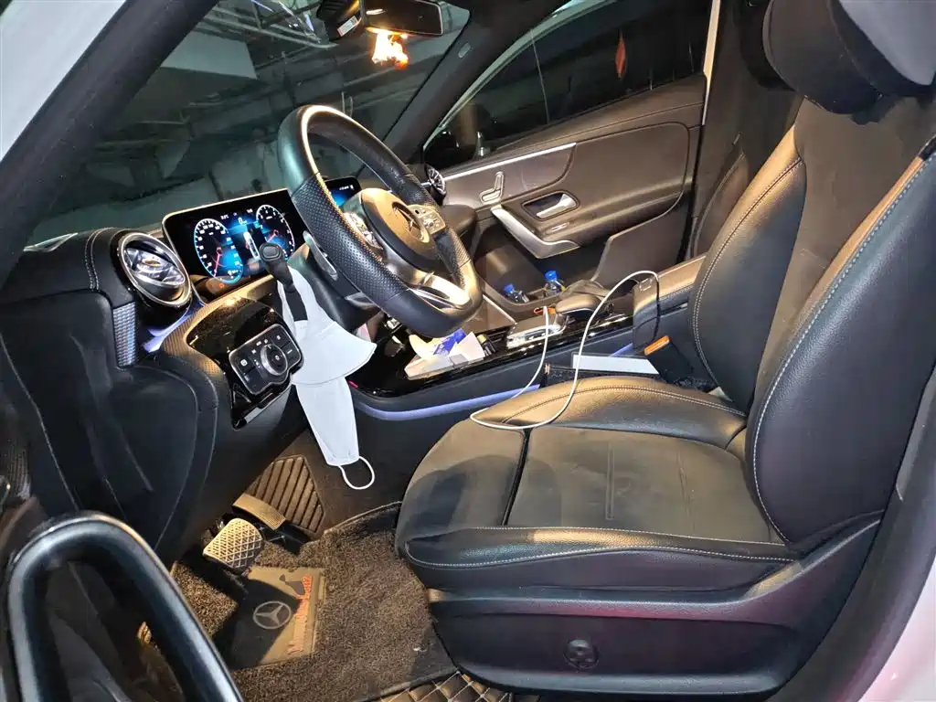 Mercedes-Benz A-Class 2020 A 200 L Sport Sedan фото 8
