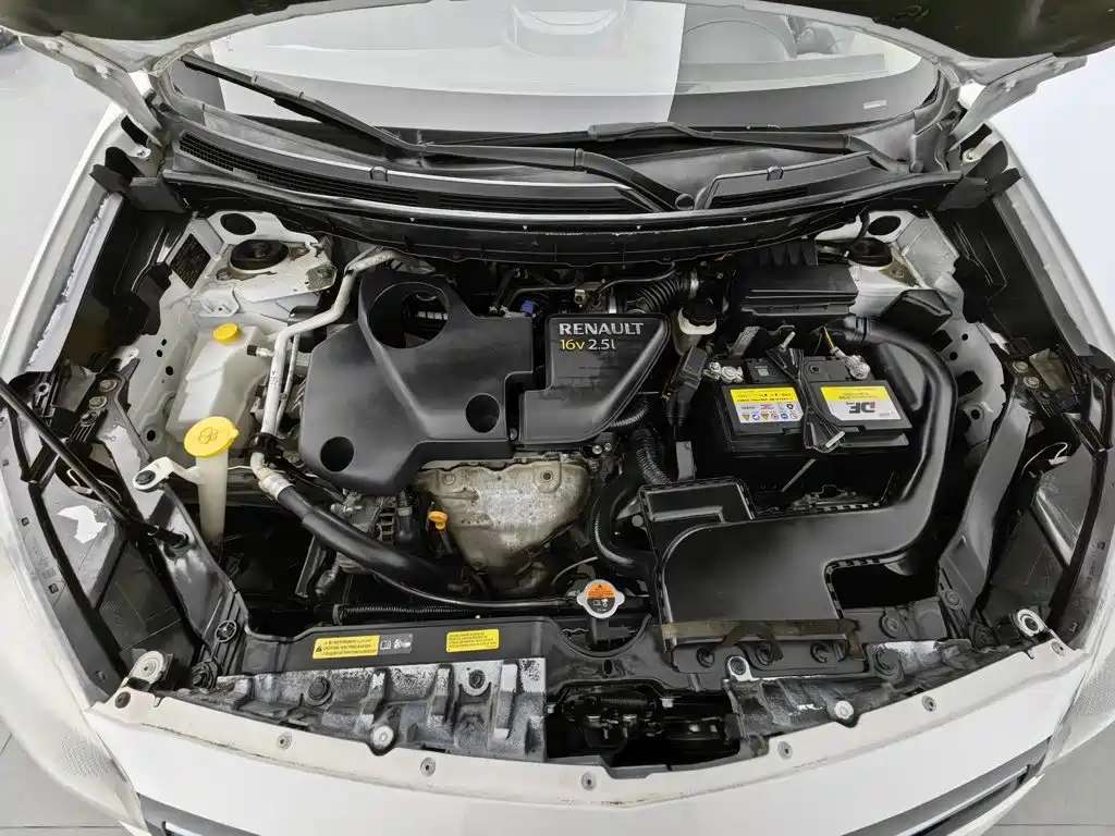Renault Koleos (Import) 2015 2014 Facelift 2.5L 2WD Urban Edition