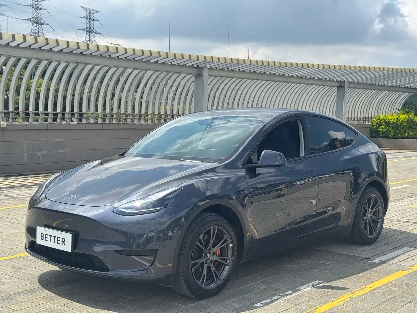 Tesla Model Y 2024