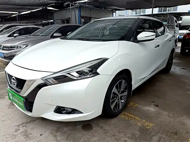  Nissan Bluebird 2016 1.6L Manual Cool Edition