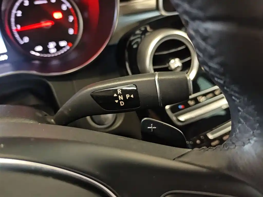 Mercedes-Benz GLC 2019 Model GLC 200 L 4MATIC фото 14