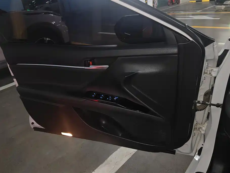 Toyota Camry 2019 2.5G Luxury (China V) фото 7