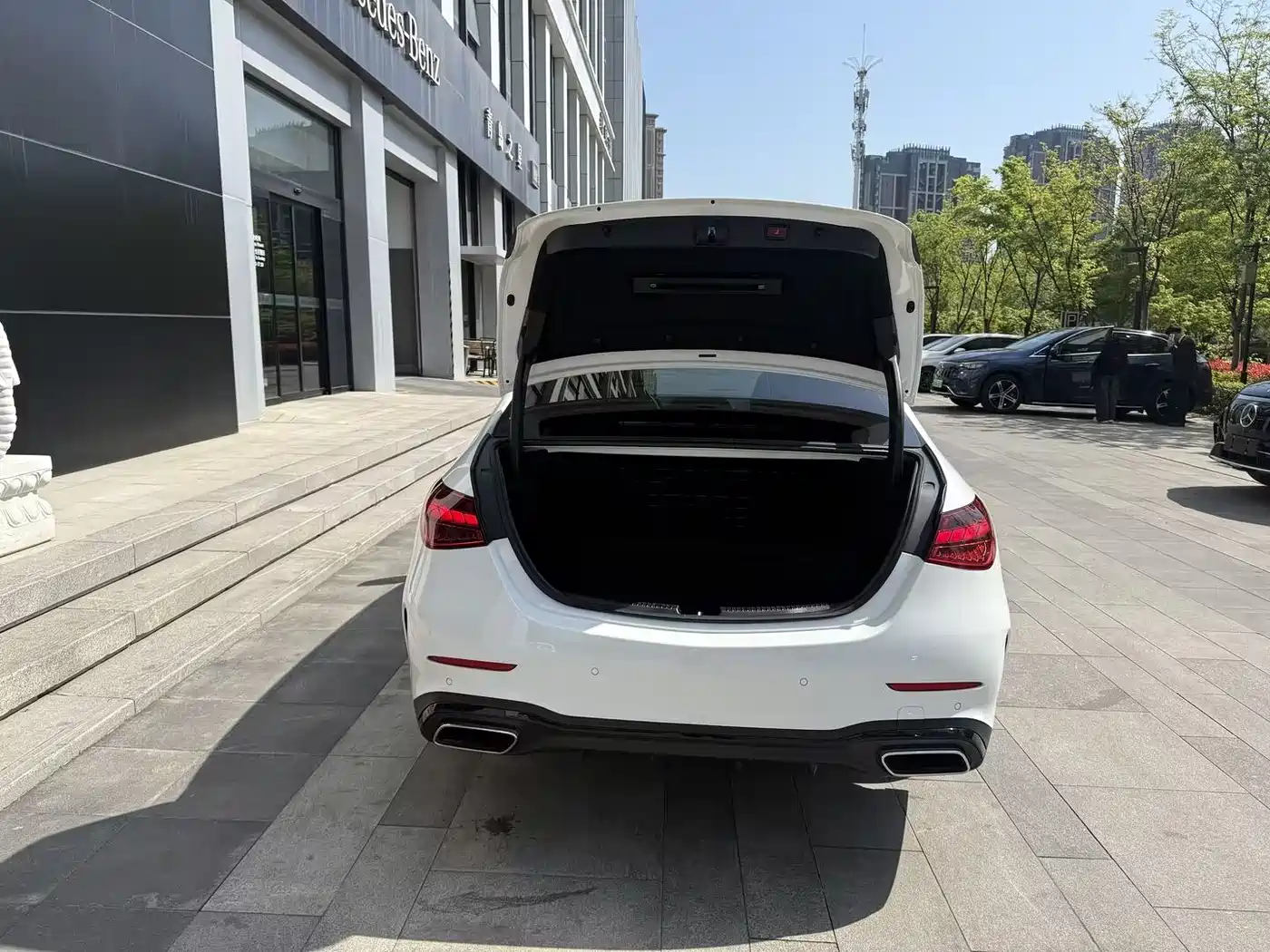 Mercedes-Benz C-Class 2022 Facelift C 260 L Night Edition Sport фото 18