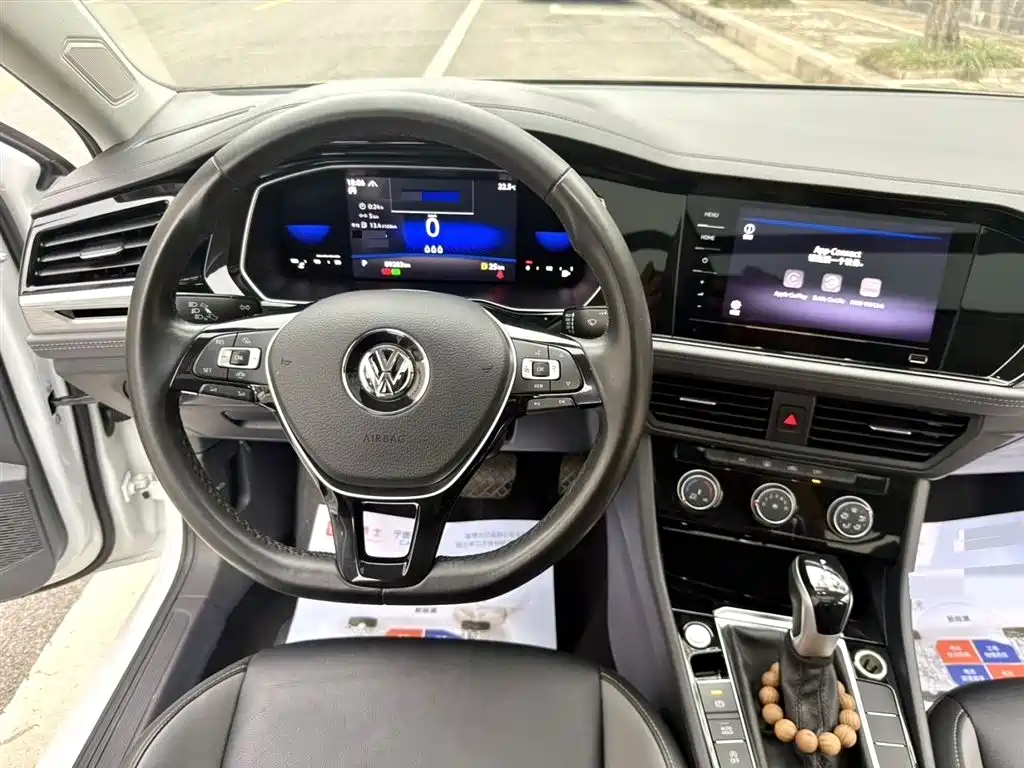 Volkswagen Sagitar 2021 280TSI DSG Surpassing Edition фото 8