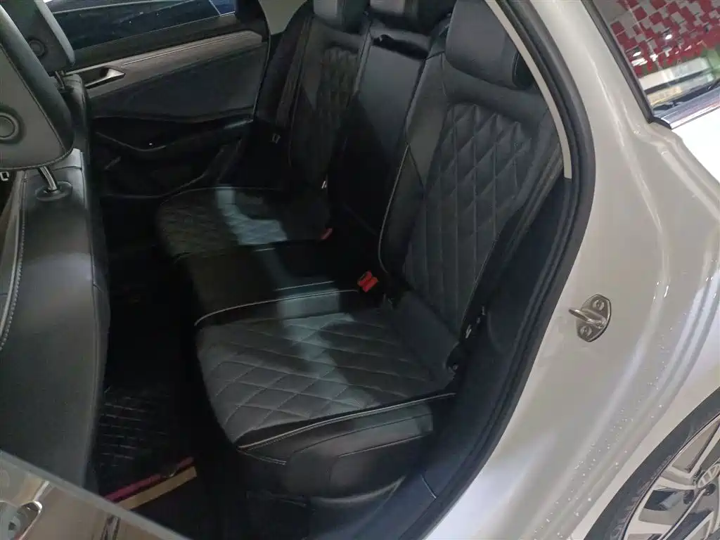 Volkswagen Sagitar 2023 280TSI DSG Beyond Lite фото 17