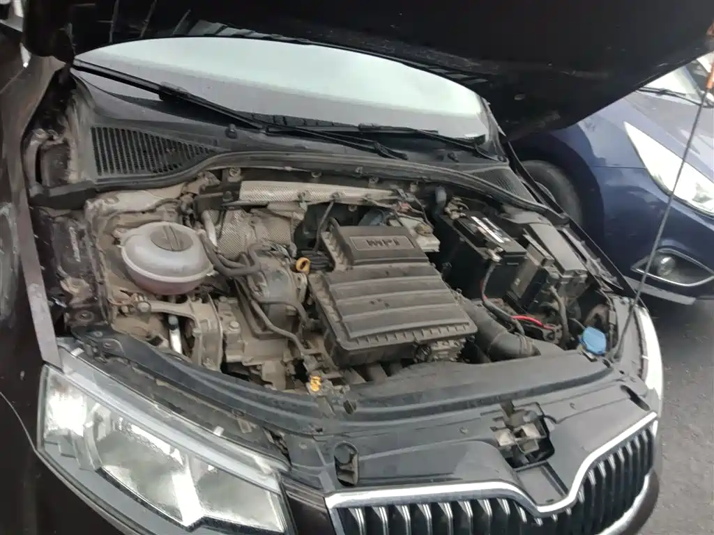 Škoda Octavia 2017 Classic 1.6L Automatic Comfort фото 16