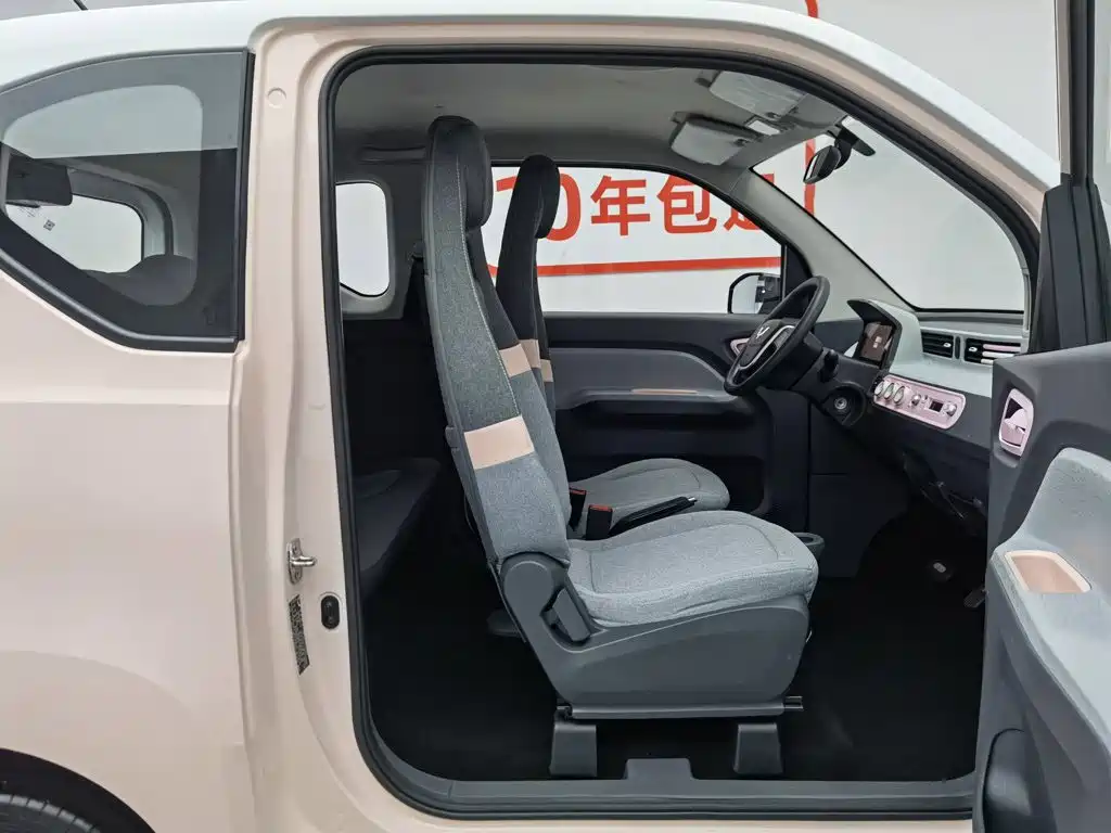 Фото 23 - Wuling Motors Hongguang MINIEV