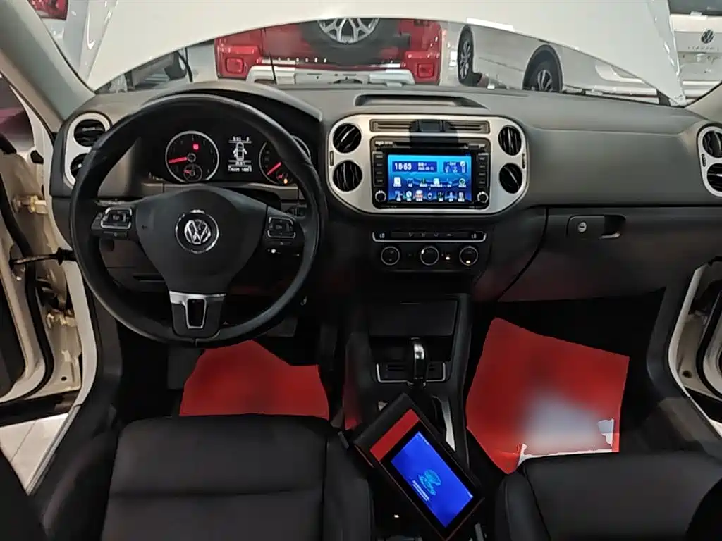 Volkswagen Tiguan 2015 1.8TSI Automatic 4WD Comfortline фото 10