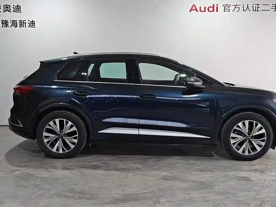 Audi Q4 e-tron 2024 40 e-tron Pioneer Edition фото 3