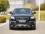 Photo 2 - Audi Q7