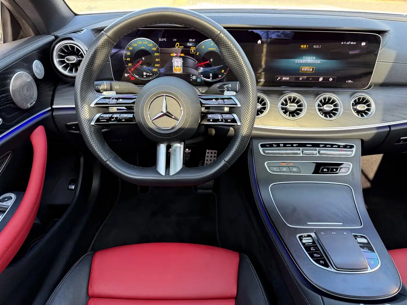 MERCEDES-BENZ E CLASS